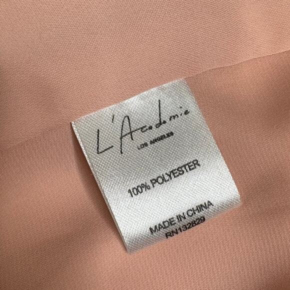 L'ACADEMIE Cold Shoulder Long Sleeve V Neck Blush Top Size M NWT $139 - Picture 9 of 9